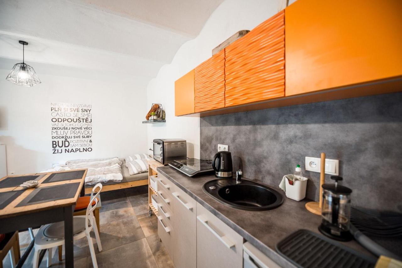 Apartman Ve Dvore Ratiskovice Εξωτερικό φωτογραφία